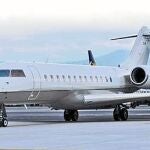 Un jet privado y de lujo para visitar al Pontífice de los pobres