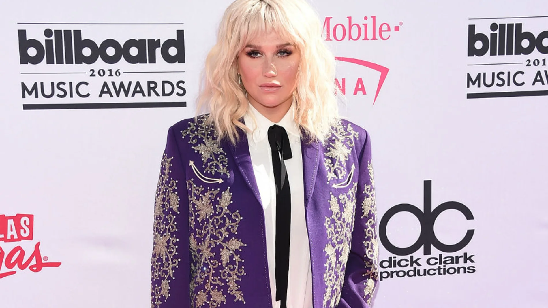 Kesha casi ‘se mata’ tratando de adelgazar por orden de Dr. Luke