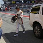El piloto español de McLaren, Fernando Alonso, en los entrenamientos oficiales de pretemporada en el Circuito de Barcelona-Cataluña