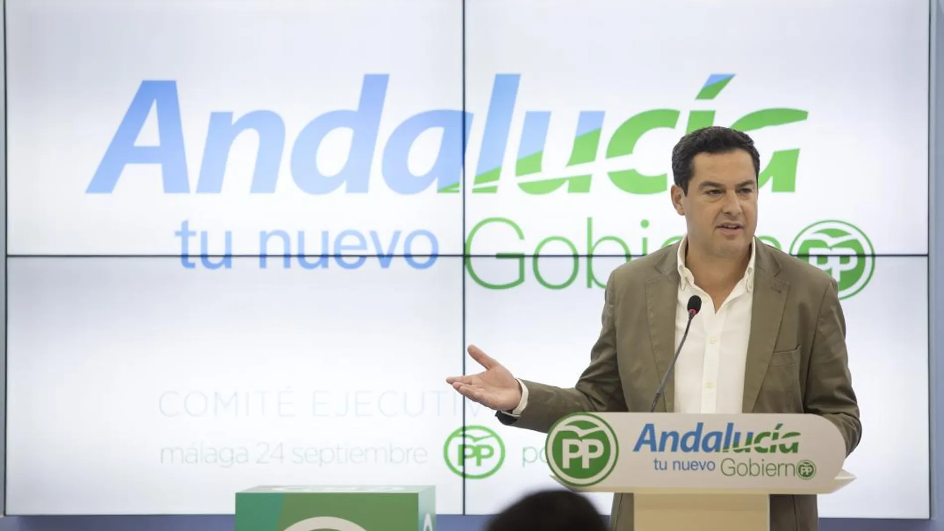 Moreno apeló directamente a Díaz para que aclare si los comicios «serán en diciembre, en marzo o cuando corresponde... y a partir de ahí se ha acabado el debate y la incertidumbre», aseguró en Málaga (Foto: Efe)