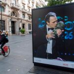 El actor José Coronado aparece en una fotografía en la avenida de la Constitución de Sevilla