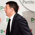 Matteo Renzi, tras la rueda de prensa en la que ha anunciado su dimisión. REUTERS/Remo Casilli