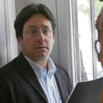 Francisco Santos: «El Gobierno le ha dado la vuelta a las cosas para volver a lo mismo»