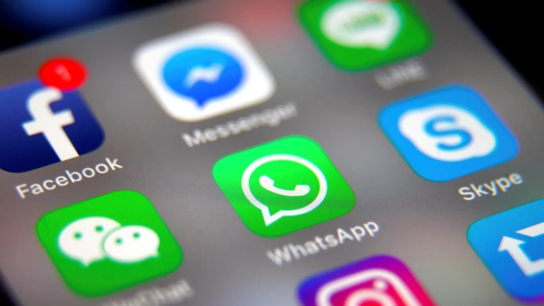 WhatsApp sufrió una caída durante la tarde de este domingo