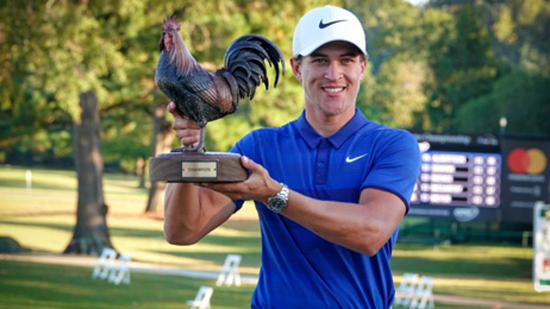 Cameron Champ, con el título