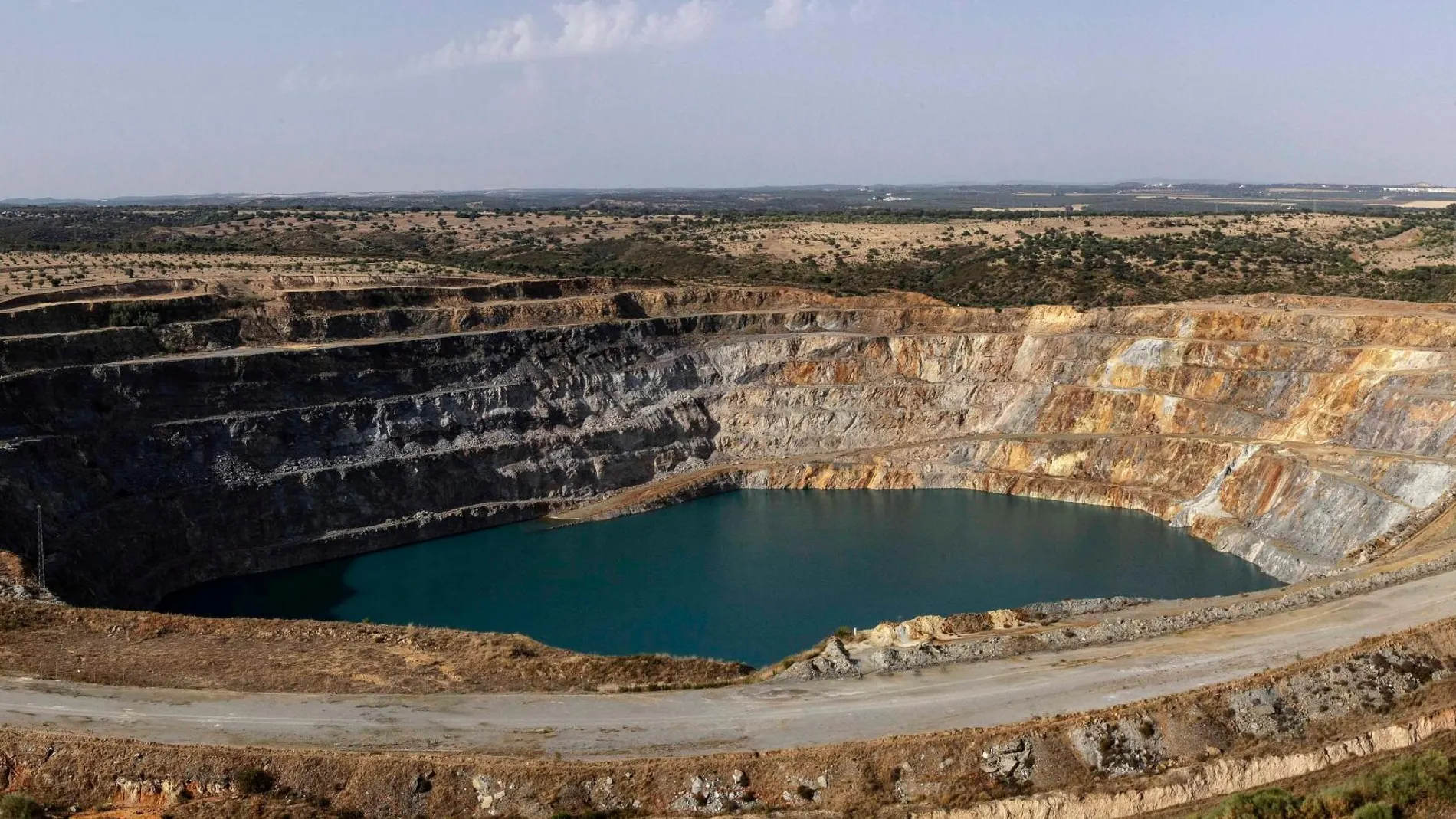 Vista del yacimiento minero de Aznalcóllar, ubicado en Sevilla (Foto: Manuel Olmedo)