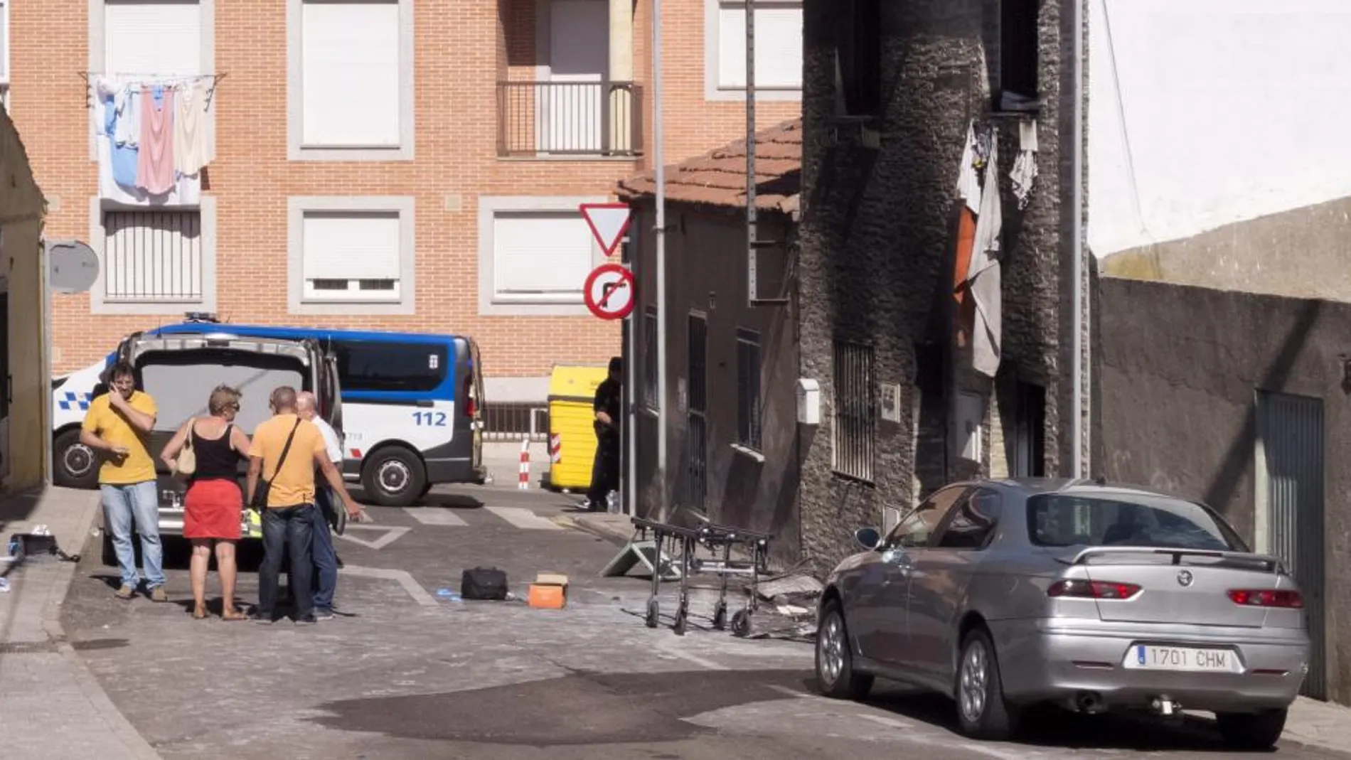 Fallece una mujer y rescatan a otra herida en el incendio de una vivienda en Salamanca