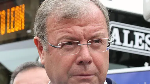 El alcalde de León, Antonio Silván, durante su comparecencia ante los medios de comunicación