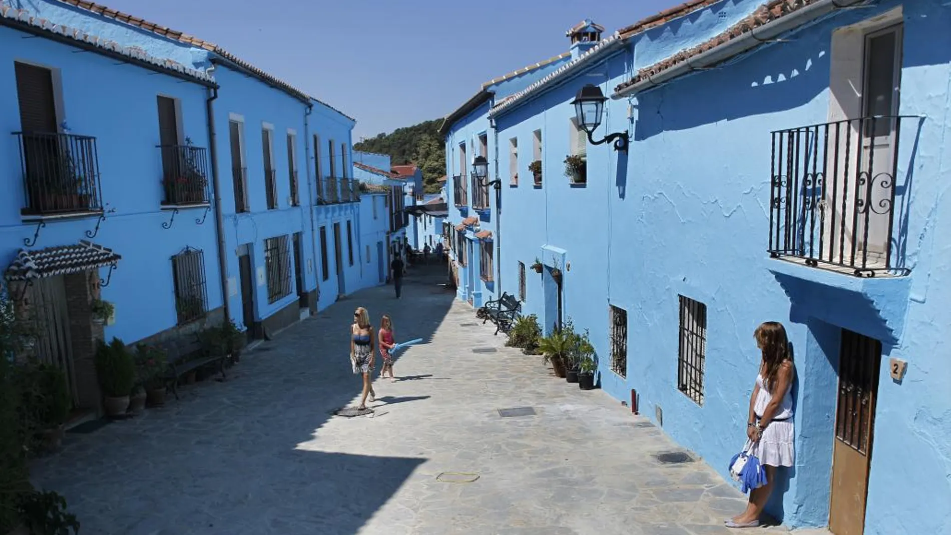 Vista general del municipio malagueño de Júzcar, conocido como el «pueblo pitufo»