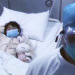 Una niña, ingresada tras contagiarse de H7N9 en China
