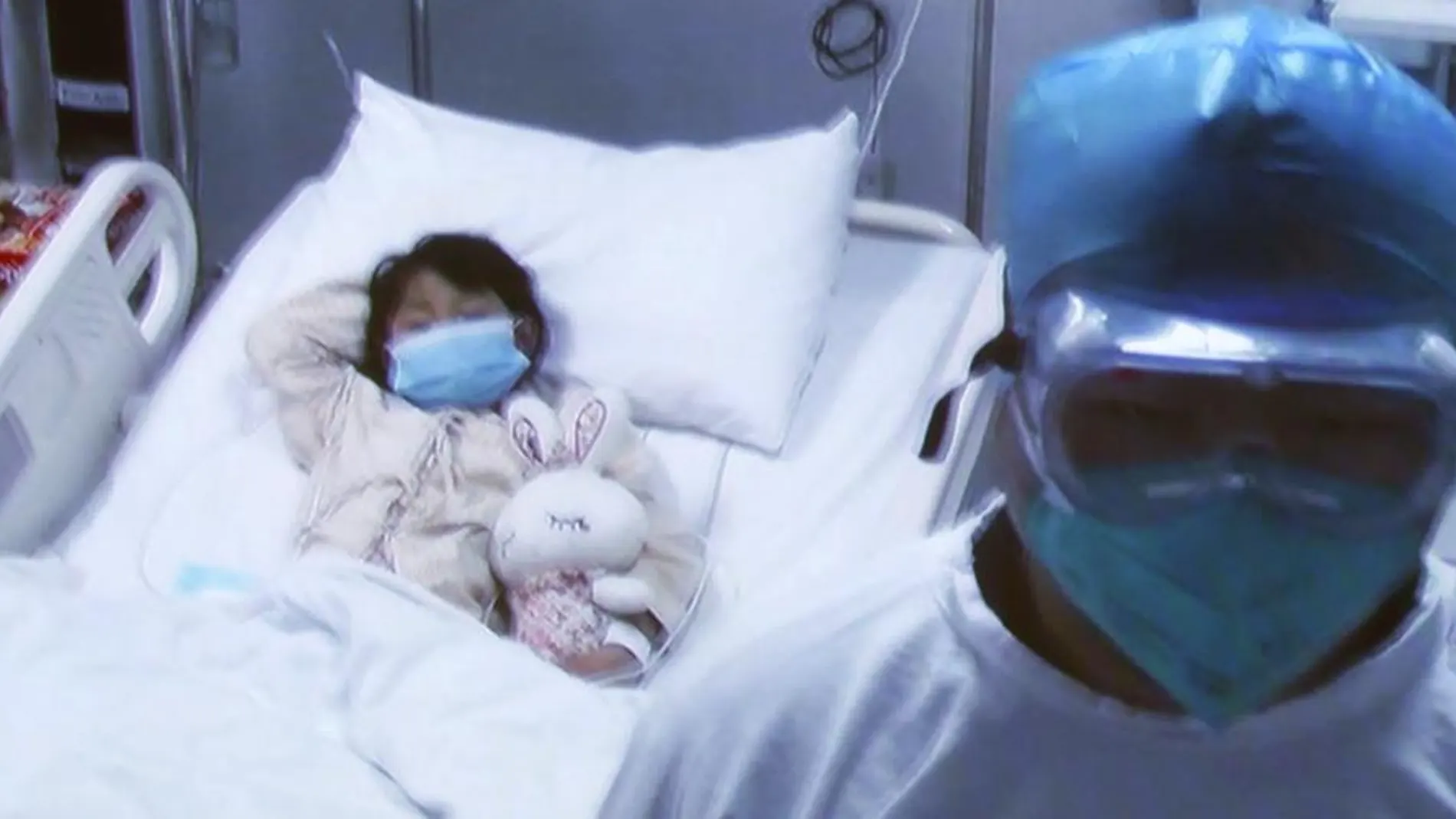 Una niña, ingresada tras contagiarse de H7N9 en China