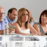 Susana Díaz, flanqueada por Juan Cornejo y Micaela Navarro en el Comité Director del PSOE andaluz