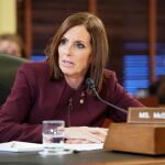 Una senadora republicana revela que fue violada cuando era piloto de la Fuerza Aérea de EE UU