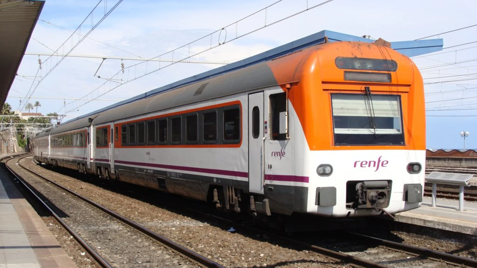 Imagen de un tren de Renfe