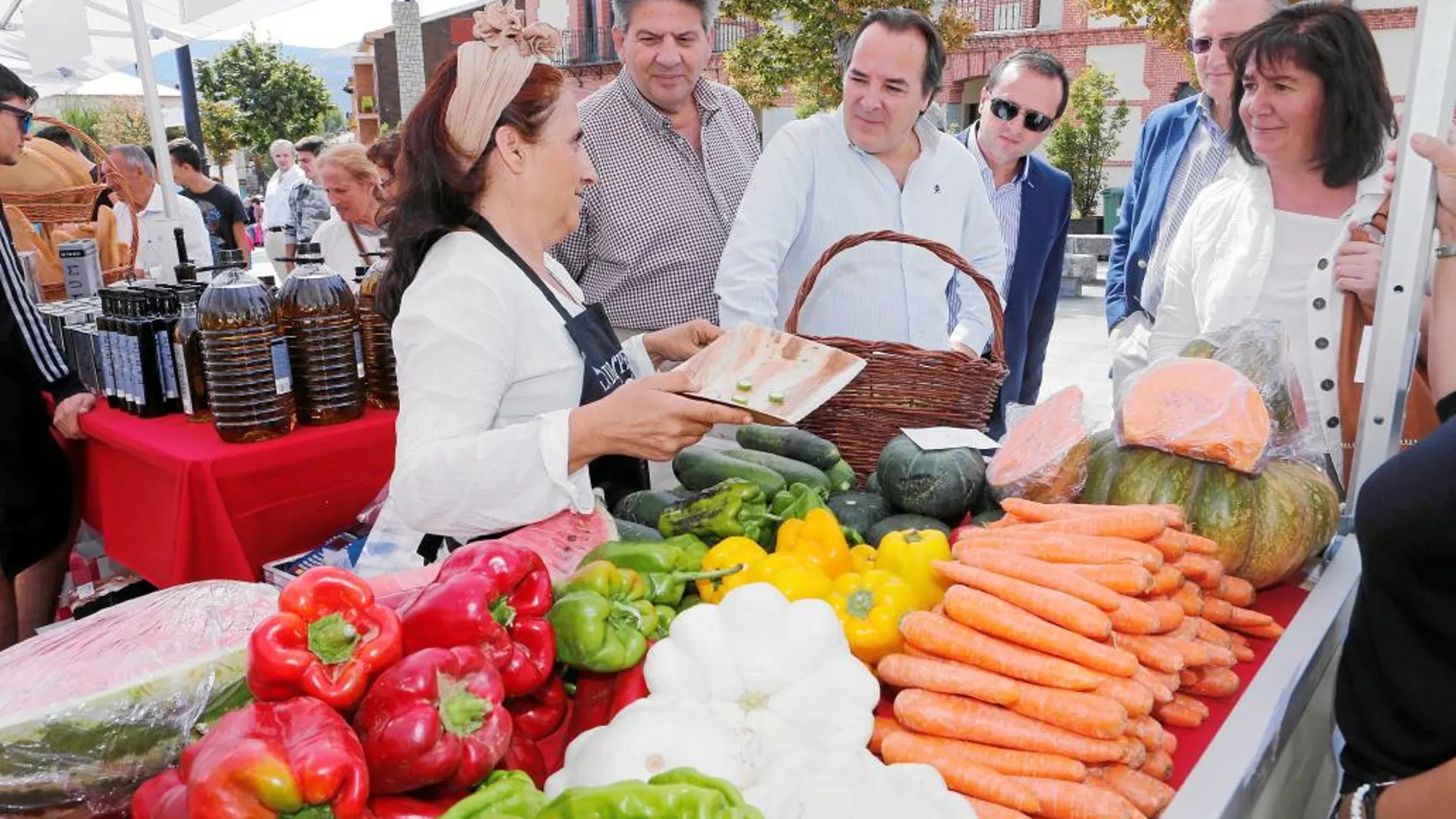 Durante agosto, un mercado itinerante recorrerá 24 localidades madrileñas para vender los productos autóctonos