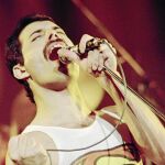 El vocalista de Queen, Freddie Mercury, falleció en 1991, pero su biografía cinematográfica, «Bohemian Rhapsody», le ha devuelto a la cima