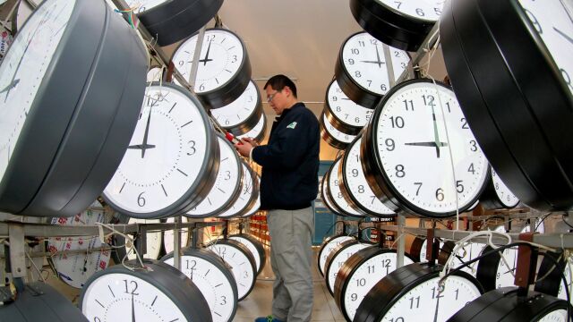 La aplicación del registro horario laboral quedará en manos de la negociación colectiva