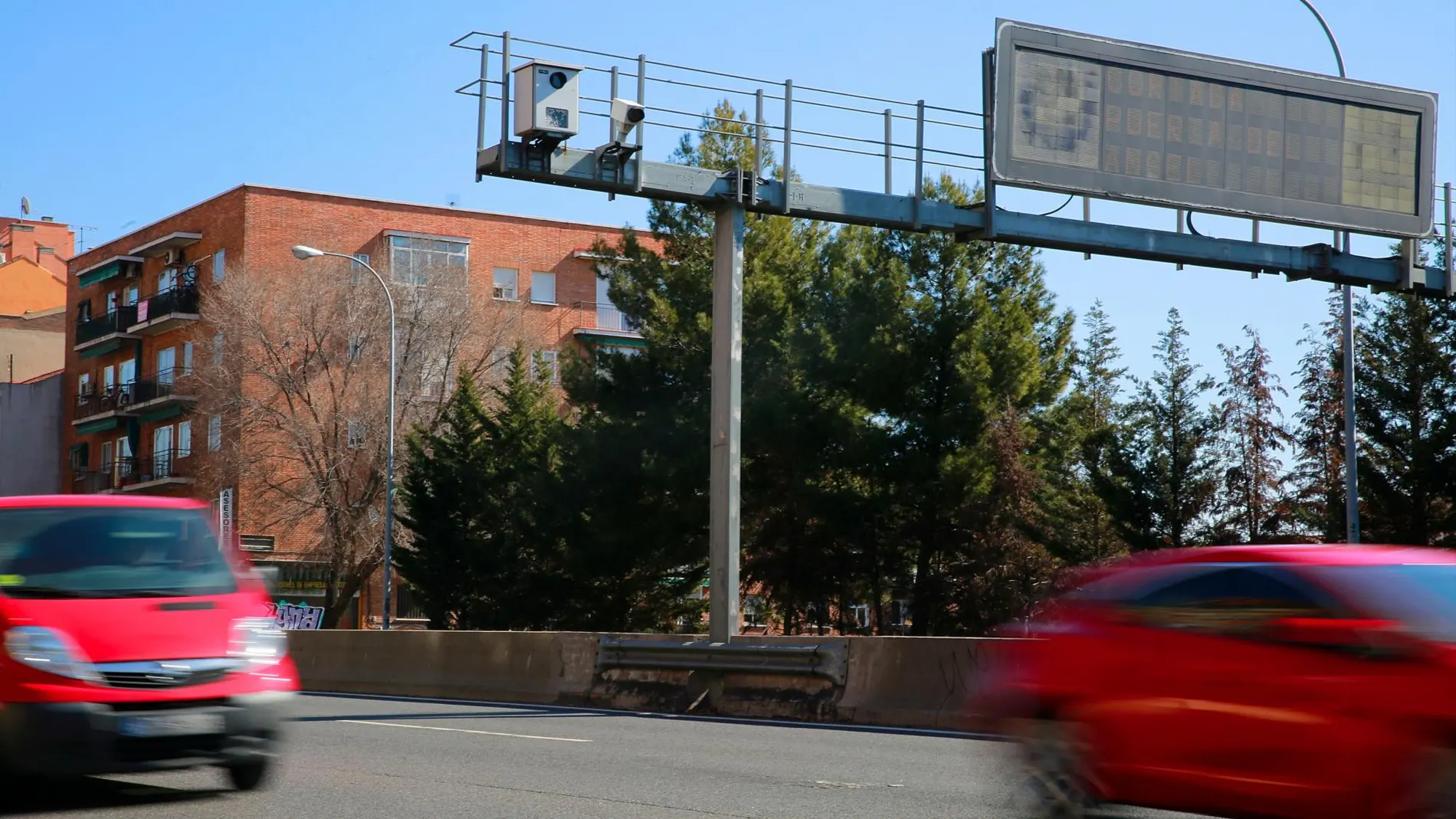 El dispositivo se encuentra en los puntos kilométricos 4.000 y 5.750 del Paseo de Extremadura