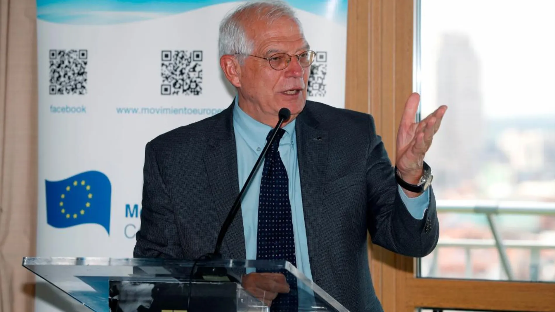 El ministro de Asuntos Exteriores, Josep Borrell, ha informado de la destitución