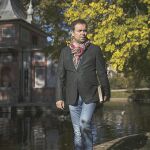 En el programa de hoy, el Premio Planeta 2017, Javier Sierra, hablará de «El fuego invisible»