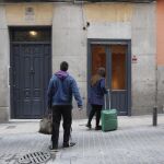 Las viviendas okupas en Puente de Vallecas se utilizan como narcopisos generando un problema de seguridad en el barrio