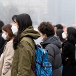 Personas con mascarilla