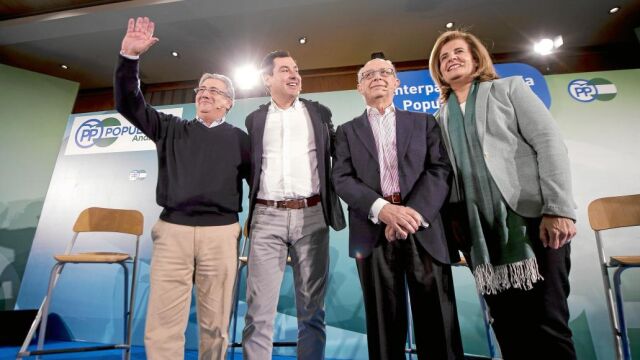 Juan Ignacio Zoido, Juanma Moreno, Cristóbal Montoro y Fátima Báñez, ayer en Córdoba.
