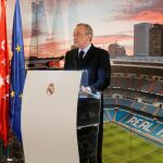 El presidente del Real Madrid, Florentino Pérez, hoy durante su intervención en el almuerzo de Navidad del club / Foto: Efe