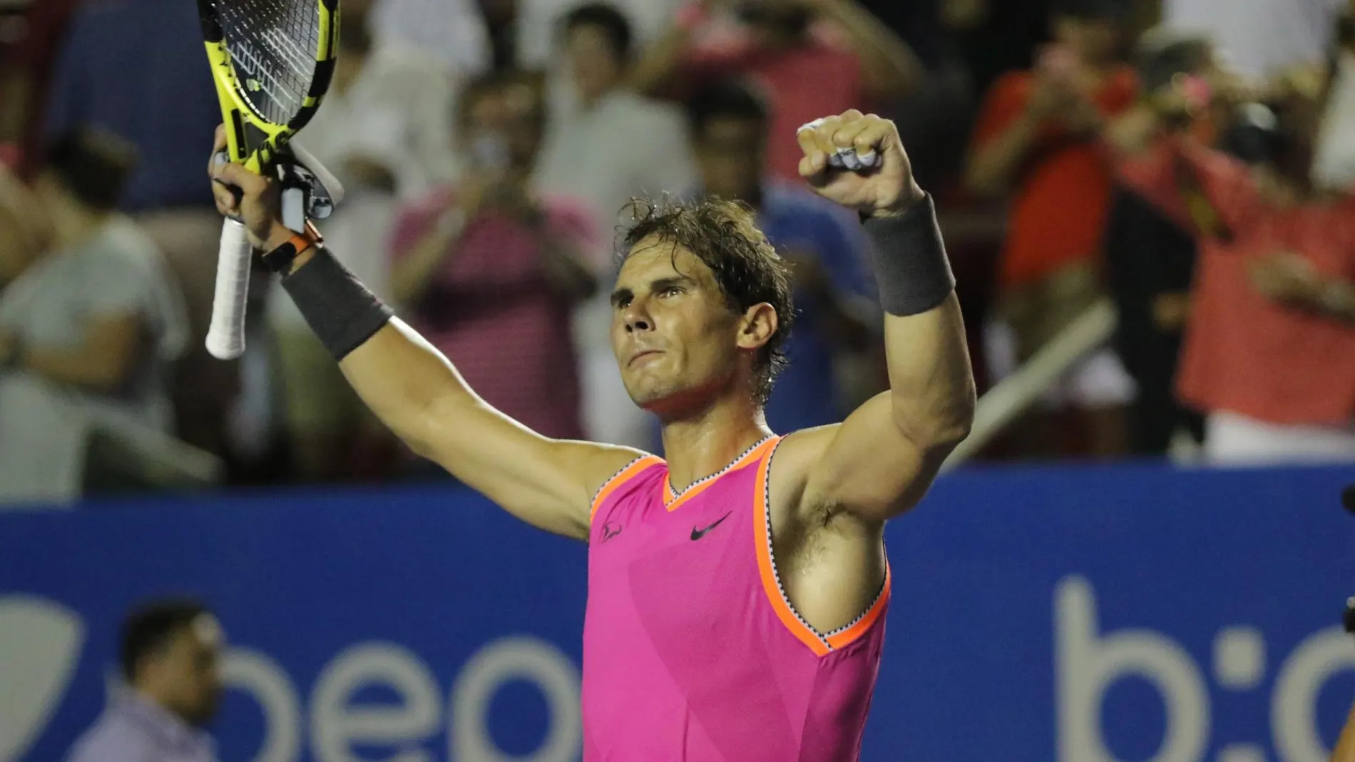 El tenista español Rafael Nadal celebra su victoria en Acapulco