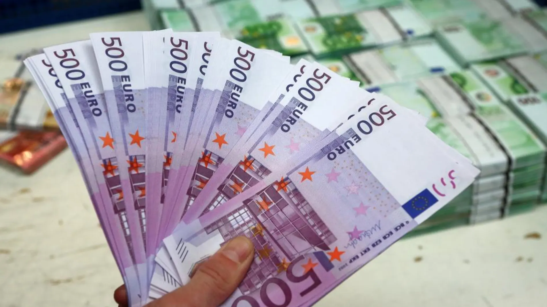 España ha pagado 1.000 millones menos en intereses de la deuda