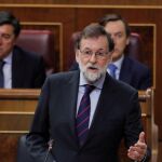 El presidente del Gobierno, Mariano Rajoy, durante la sesión de control al Gobierno