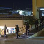 Entre diez y quince inmigrantes se han fugado esta noche del Centro de Internamiento de Extranjeros de la pedanía murciana de Sangonera la Verde, tras protagonizar un motín