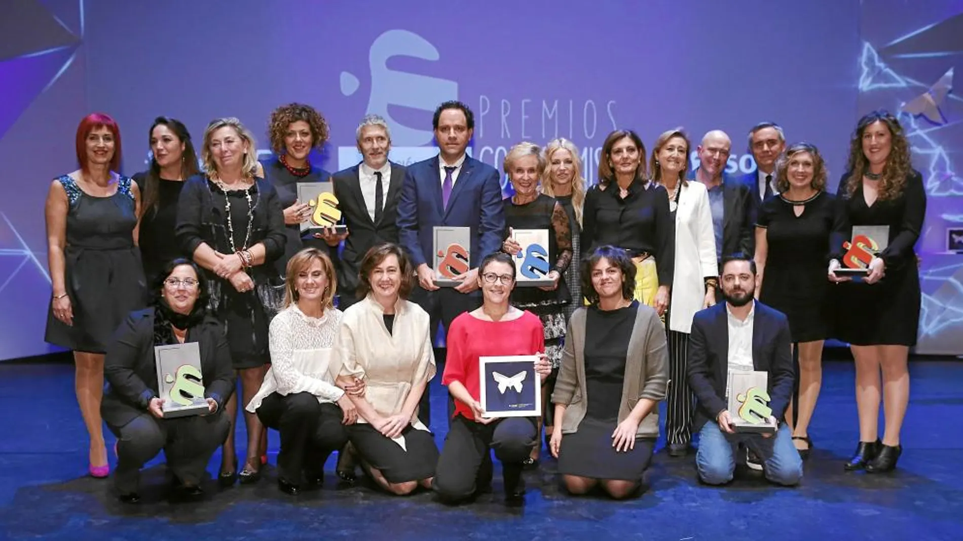 María José Ordóñez, Lucía del Carmen Cerón, Ángeles Carmona, Marta Ariño, Luis Lorente, Fernando Grande-Marlaska, Gemma Nierga y Cristóbal Valderas fueron los componentes del jurado, que premiaron a la diputada popular Carmen Quintanilla; a los periodistas Arturo Checa y Chelo Tuya; a la asociación Deméter por la Igualdad; la Fundación ARED; la Fundación Novafeina; a la Sección de Sociedad de la Agencia EFE y a la directora de cine Icíar Bollaín