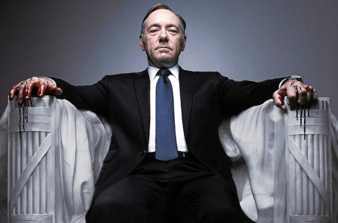 El actor, en una imagen promocional de «House of Cards», en la que interpreta a Frank Underwood, un político sin escrúpulos