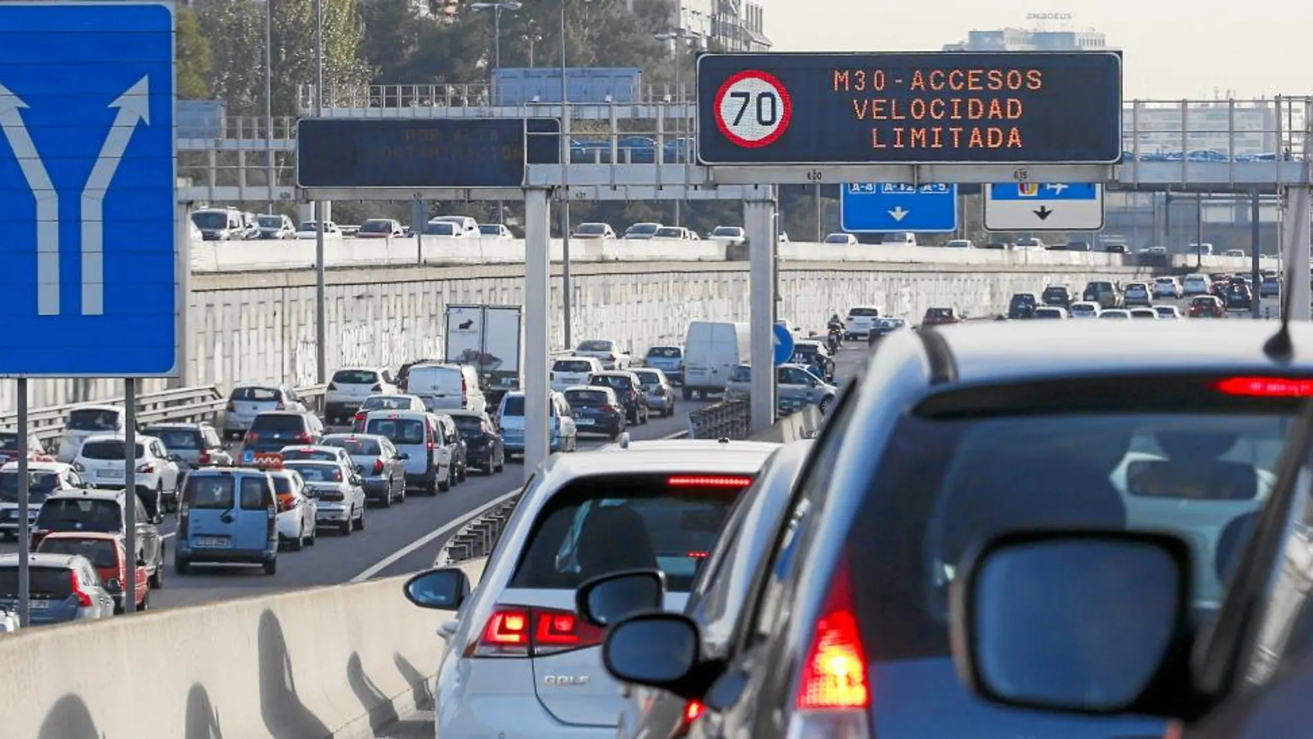 El Ayuntamiento de Madrid activa el protocolo por alta contaminación con restricciones al tráfico en Madrid
