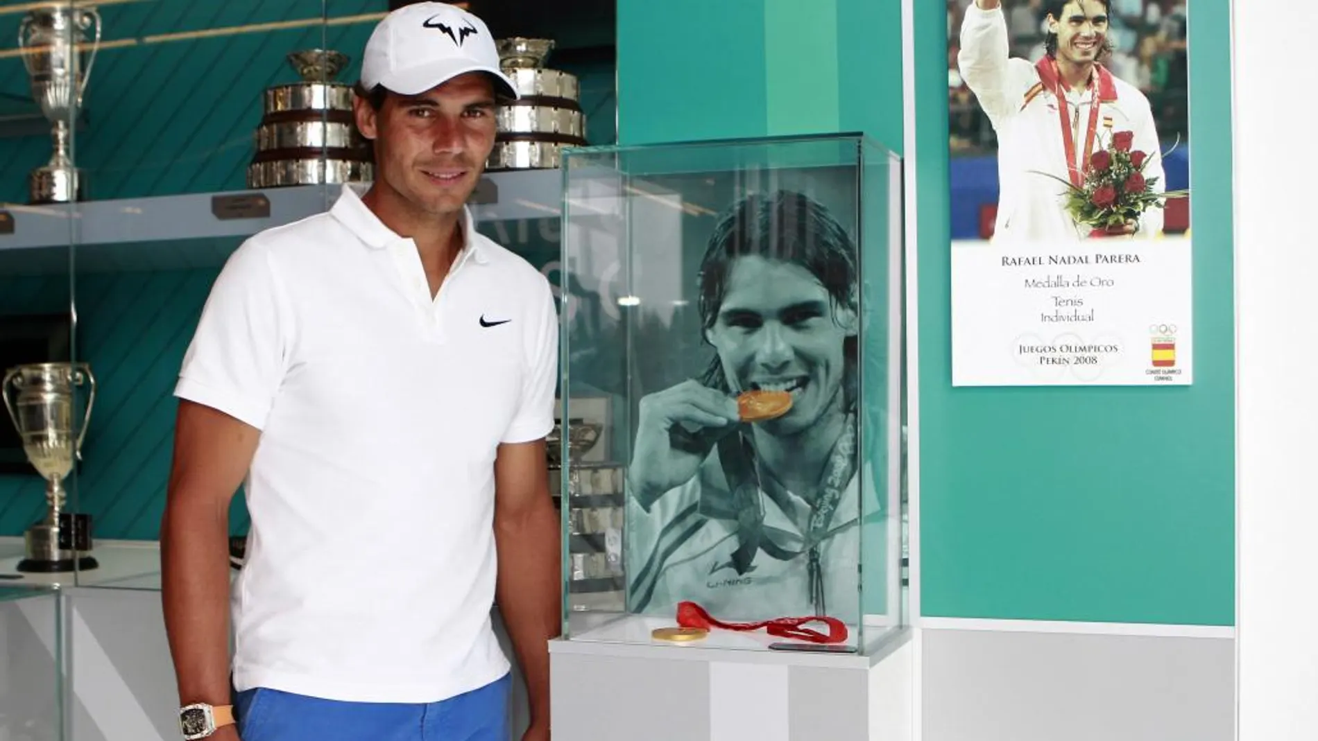 El tenista español Rafa Nadal durante la apertura hoy en Manacor del «Sport Xperience by Rafa Nadal»