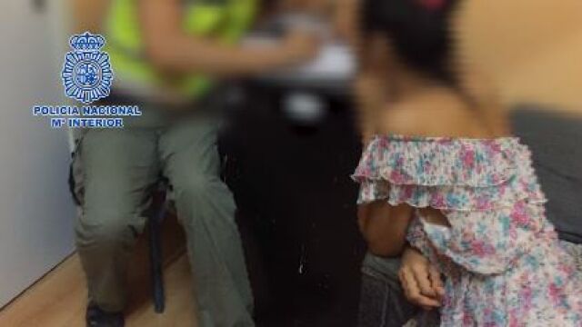 La colaboración ciudadana facilitó la investigación de los agentes que pudieron comprobar cómo entre los jóvenes explotados había un menor de 17 años, que ha sido liberado.