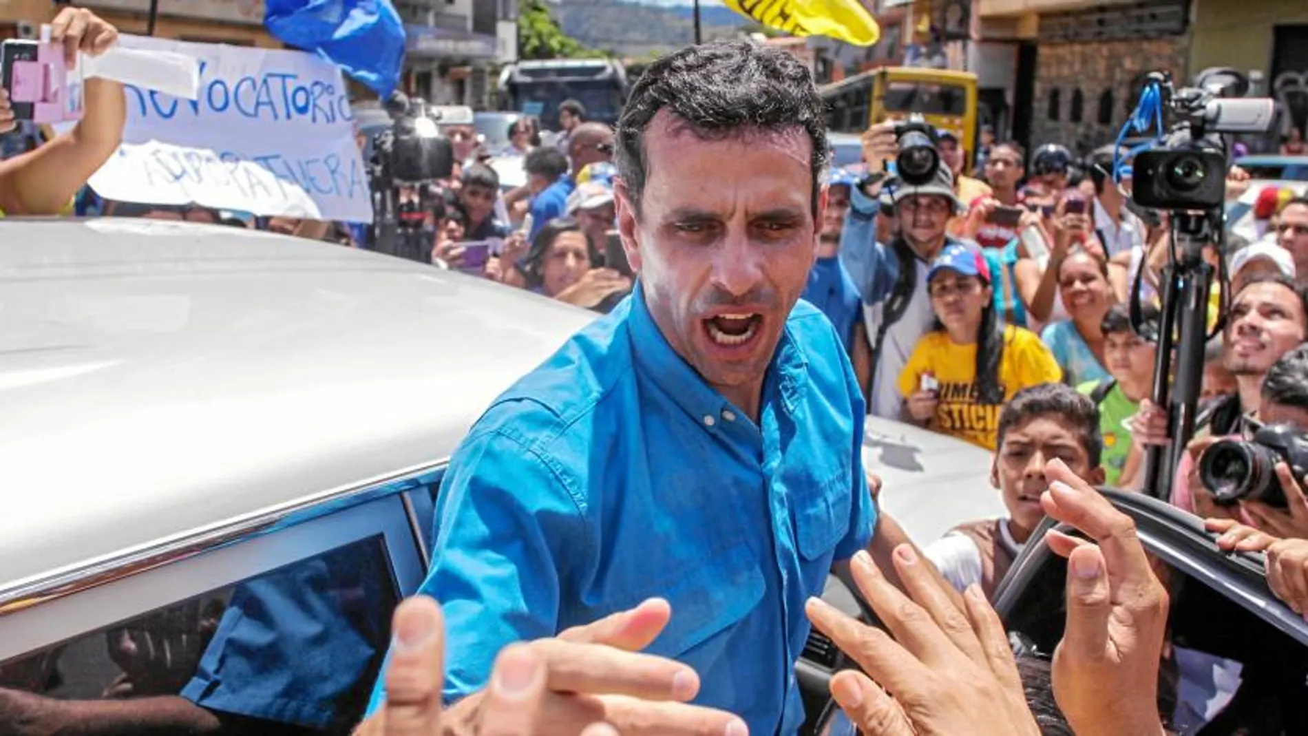 Henrique Capriles participó en los actos organizados por la oposición a favor del revocatorio contra Nicolás Maduro, ayer en Caracas