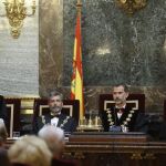 La fiscal general del Estado, Consuelo Madrigal (i), en presencia del rey Felipe VI; el presidente del Tribunal y del Consejo General del Poder Judicial, Carlos Lesmes (2i), y el ministro de Justicia, Rafael Catalá (d).