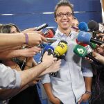 El secretario de Política de Podemos, Íñigo Errejón, atendió ayer a los medios en el Congreso de los Diputados