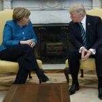 Donald Trump y Angela Merkel durante una reunión el pasado año