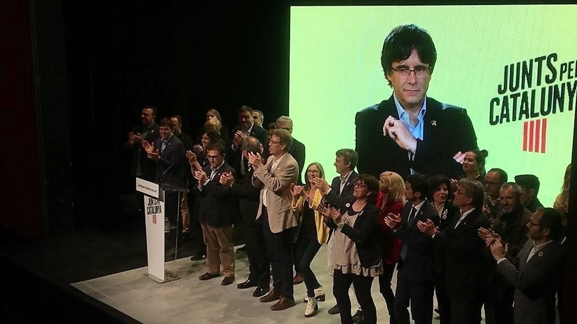 Mitin de JxCat con Puigdemont por vídeconferencia