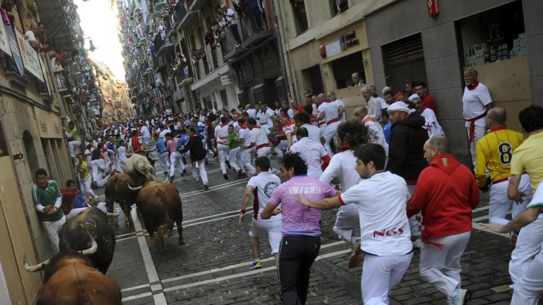 Mantienen la prisión para los cinco procesados por una violación en San Fermín