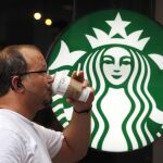 Starbucks no ha podido demostrar que no exista una amenaza por un compuesto químico derivado de la elaboración del café de sus productos.