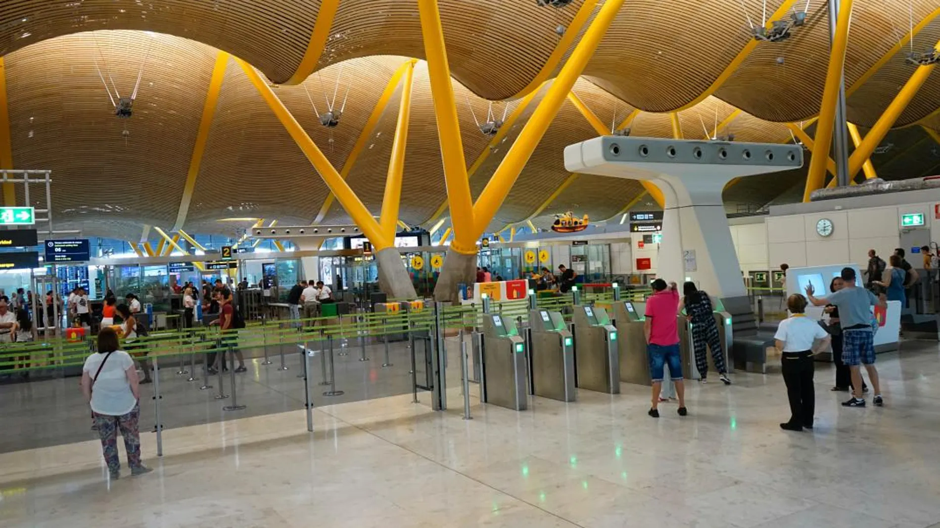 Imagen de archivo de la Terminal 4 del aeropuerto Adolfo Suárez Madrid Barajas
