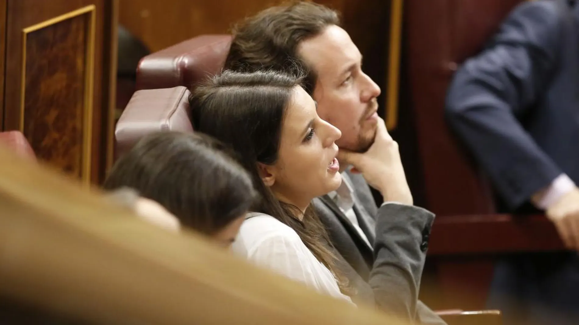 Irene Montero y Pablo Iglesias en el Congreso/Foto: J.-Fdez.-Largo