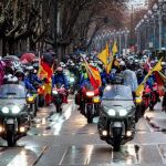 Desfile de las banderas por las calles de Valladolid