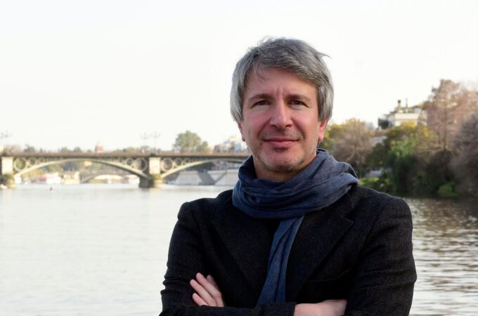 El escritor francés durante su visita el pasado jueves a Sevilla, donde presentó su última novela / Foto: Ke-Imagen