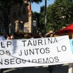 Recogida de firmas para la ILP taurina en La Monumental de Barcelona