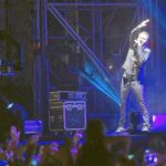 Matt Bellamy, voz cantante de Muse, durante la actuación de la banda el sábado